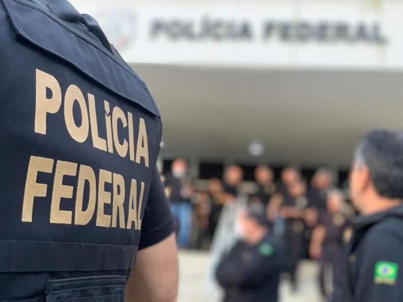 PF desarticula esquema de falsos engenheiros e arquitetos no Ceará