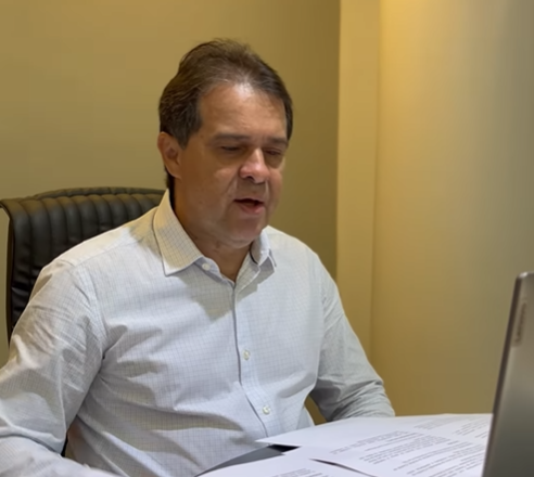 Deputado Evandro Leitão admite possibilidade de trocar PDT pelo PT