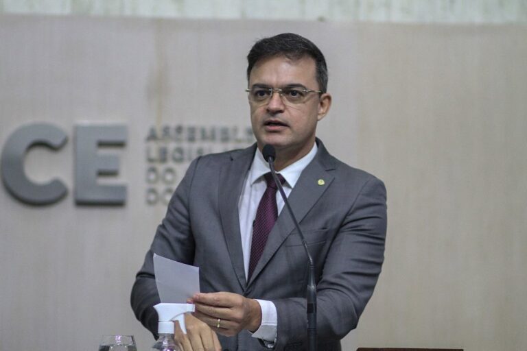 Fernando Santana destaca conscientização e gestão dos recursos hídricos no Ceará durante “Semana da Água 2025”