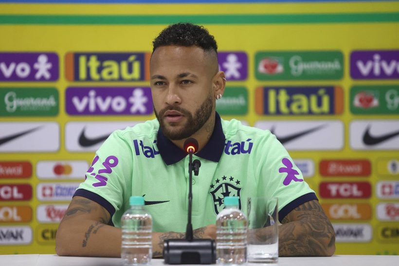 Neymar rompe ligamento cruzado anterior do joelho e fica fora dos gramados por 6 meses