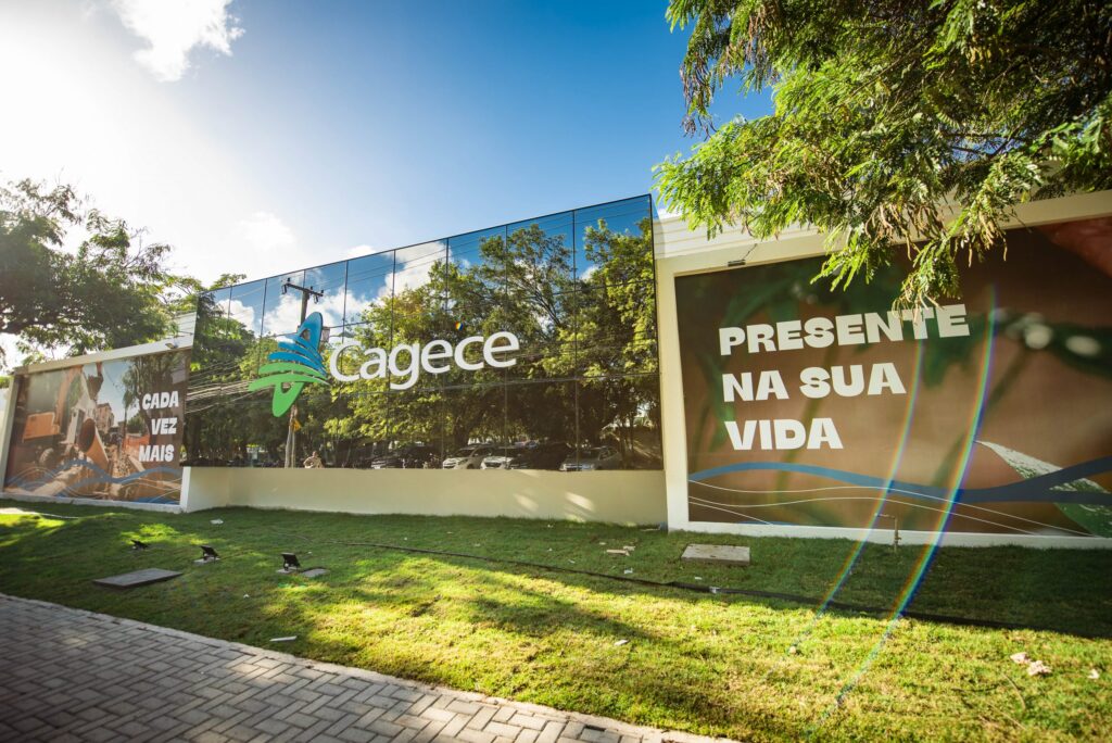 Cagece contra-ataca prefeito de Fortaleza sobre crise do esgoto na Beira-Mar