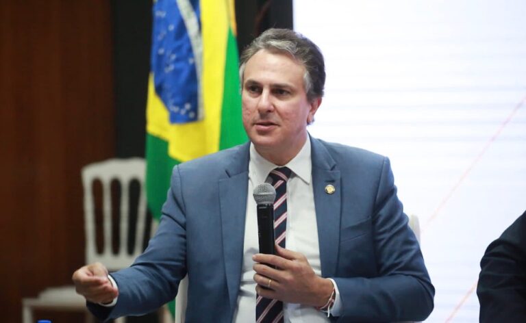 Camilo defende aumento de investimento em Educação para país avançar