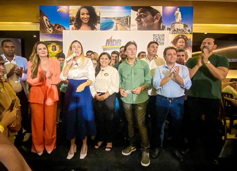 Eunício garante apoio do MDB ao candidato do PT para Prefeitura de Fortaleza