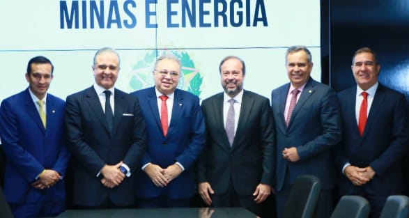 Deputado federal Luiz Gastão articula audiência com ministro das Minas e Energias