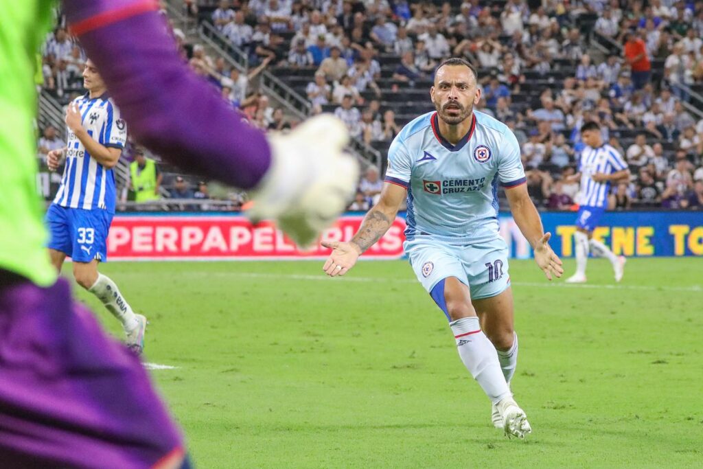 (Foto: reprodução/Instagram Cruz Azul)