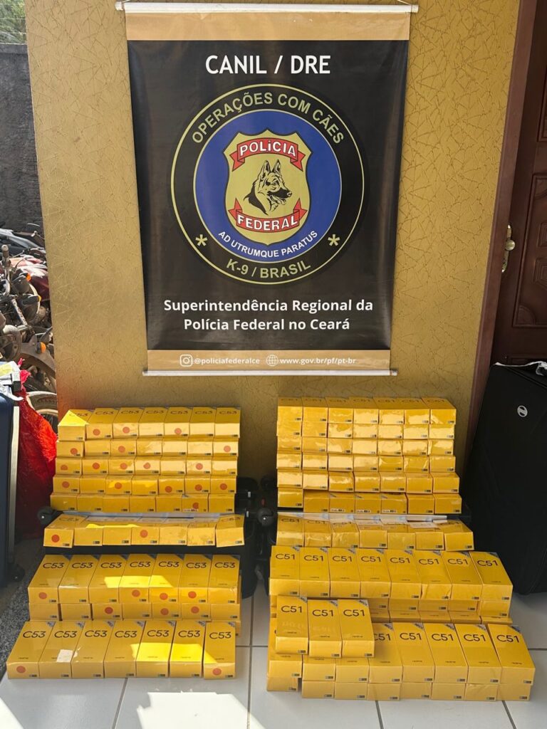 PF apreende carga de aparelhos celulares no Aeroporto de Jericoacoara