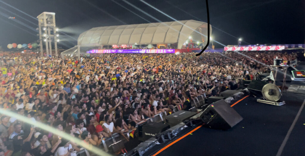 Réveillon 2024 de Fortaleza registra mais de um milhão de pessoas no 2º dia