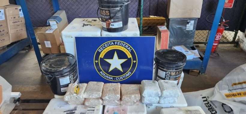 Receita apreende carga de suplemento alimentar com 12 kg de cocaína no Aeroporto de Fortaleza