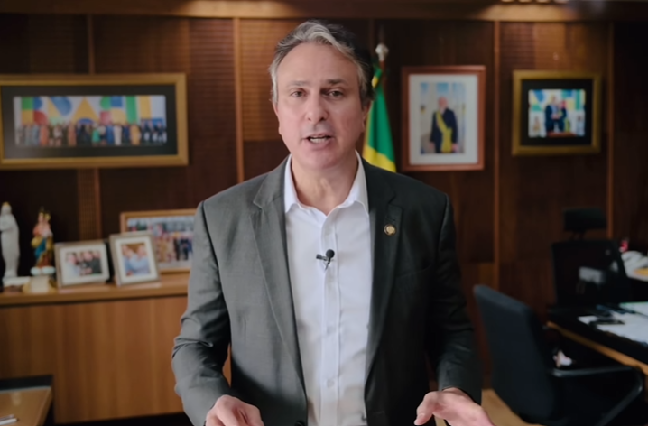 Camilo anuncia repasse de R$ 6,1 bi para poupança de incentivo aos estudantes