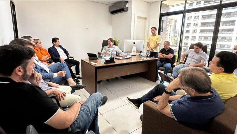 Cid Gomes e seu grupo fecham acordo para se filiarem ao PSB