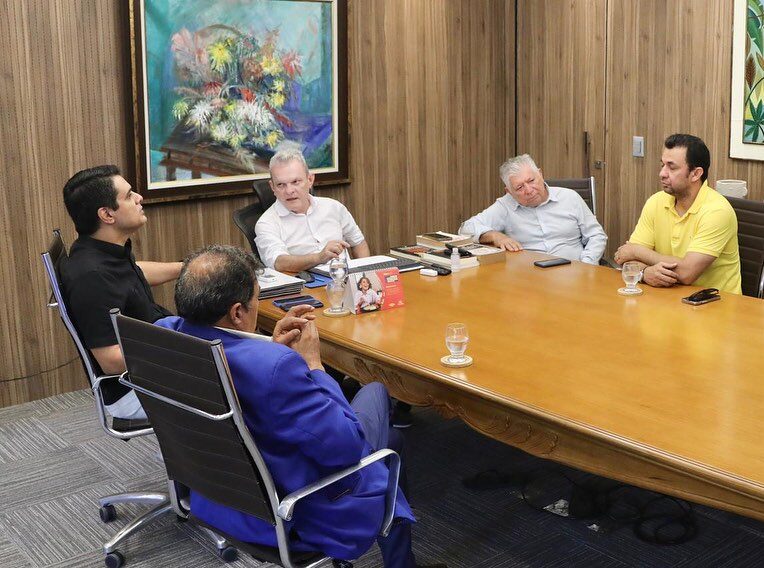 Sarto anuncia Iraguassú Teixeira como novo líder do governo na Câmara Municipal