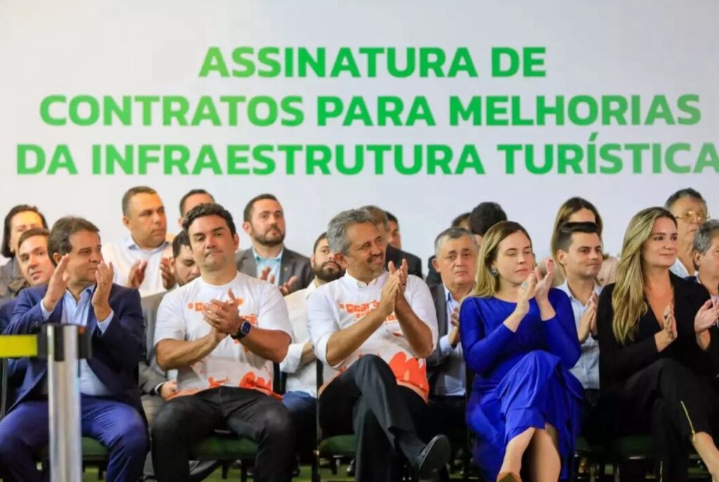 Ministro Celso Sabino no Abolição