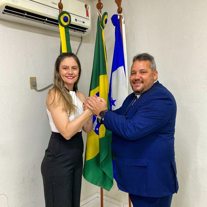 Prefeita Dilmara Amaral tira licença por 10 dias por motivo de saúde na família