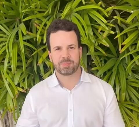 Prefeito de Barbalha, Guilherme Saraiva, se filia ao PT nesta quarta-feira