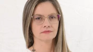 Câmara de Limoeiro do Norte aprova afastamento de prefeita Dilmara Amaral