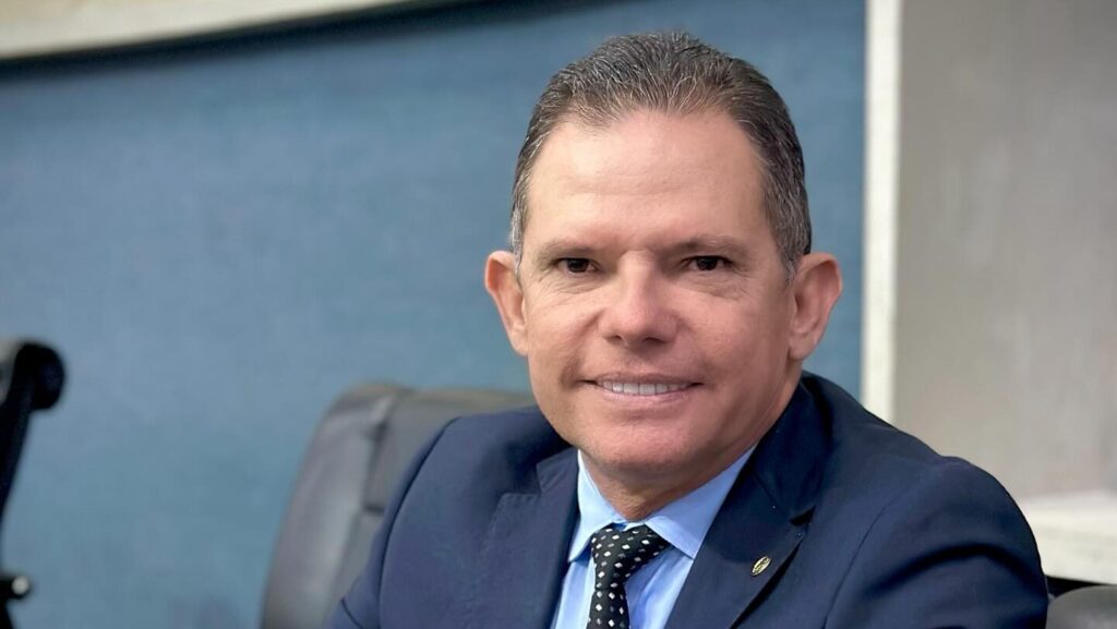 Deputado estadual Lucinildo Frota. (Foto: reprodução/Instagram)