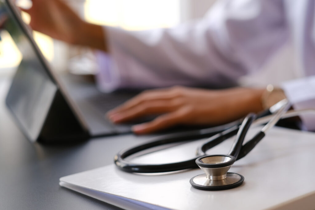 Healthcare medical and doctor staff services. (Foto: banco de imagens)