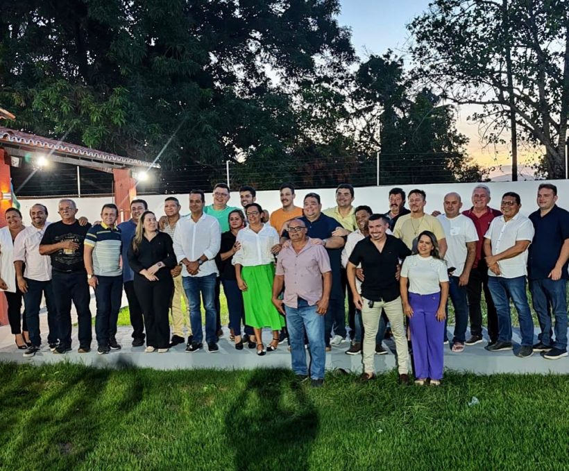 Vitor Valim reúne aliados para escolher seu candidato à Prefeitura de Caucaia