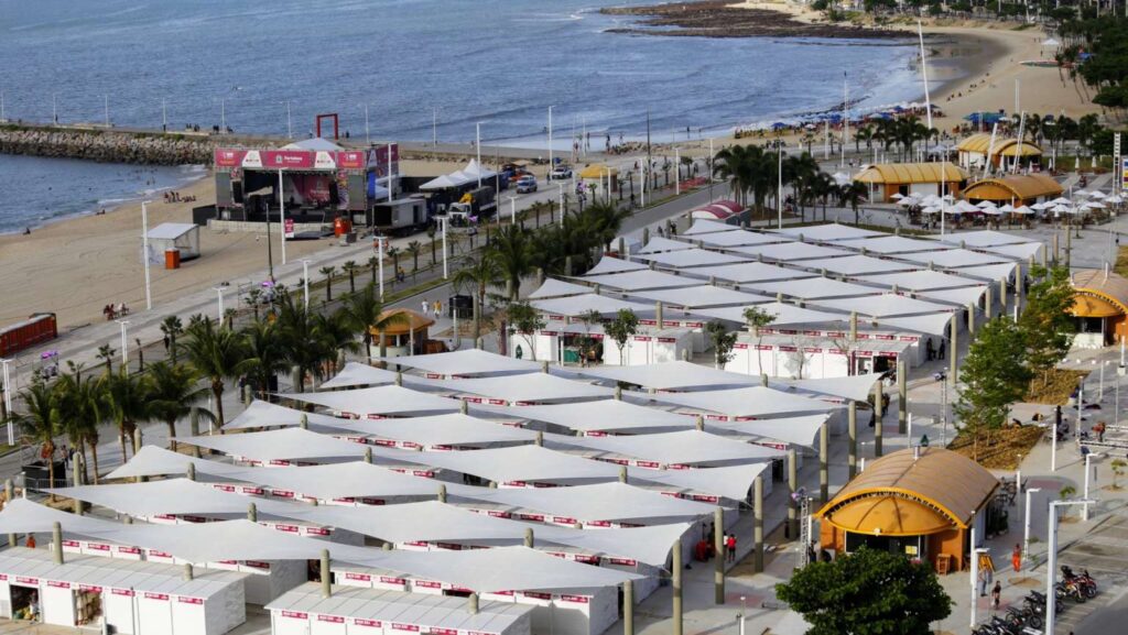 Foto: Beira-mar de Fortaleza (reprodução)