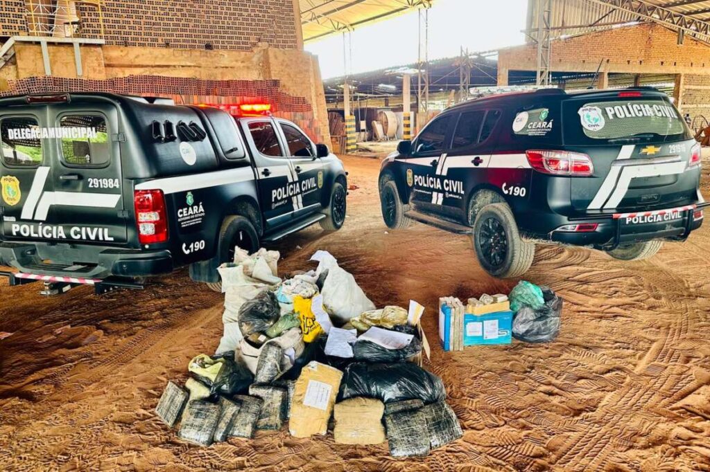 Mais de 200 kg de drogas são incineradas pela Polícia Civil do Ceará