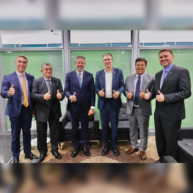 Camilo mostra força com aprovação do novo Ensino Médio e agradece apoio de Lira, Moses e Guimarães