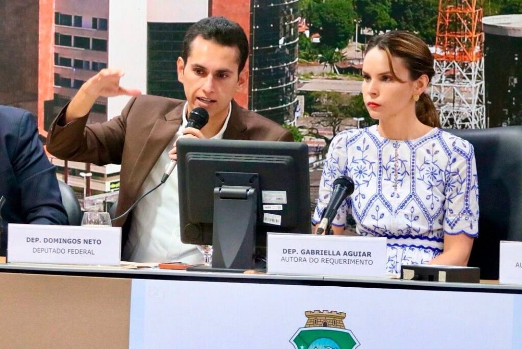 Domingos Neto e Gabriella Aguiar