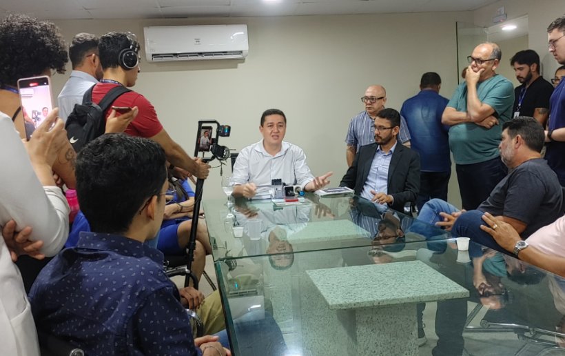 Prefeito Glêdson Bezerra alega ser vítima de tramoia política