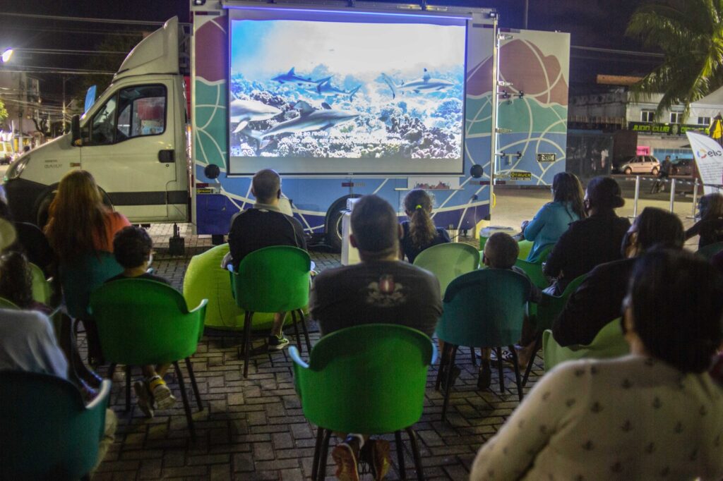 Eusébio recebe exposição interativa sobre o ciclo da água com mostra de cinema