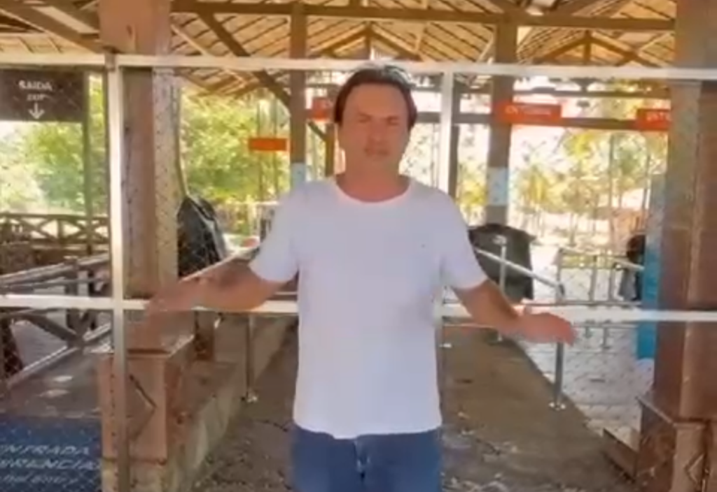 Prefeito de Aquiraz cobra solução da Enel para problema de rede elétrica do Beach Park
