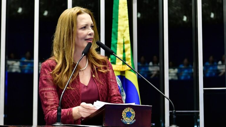 Senadora Janaína Farias anuncia implantação do curso de odontologia na UFC de Crateús