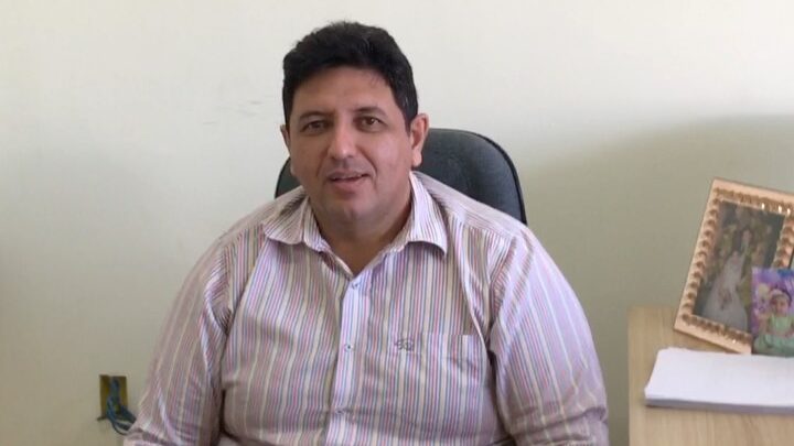 TJCE concede liminar e determina posse imediata de Renato Timbó como prefeito de Caridade