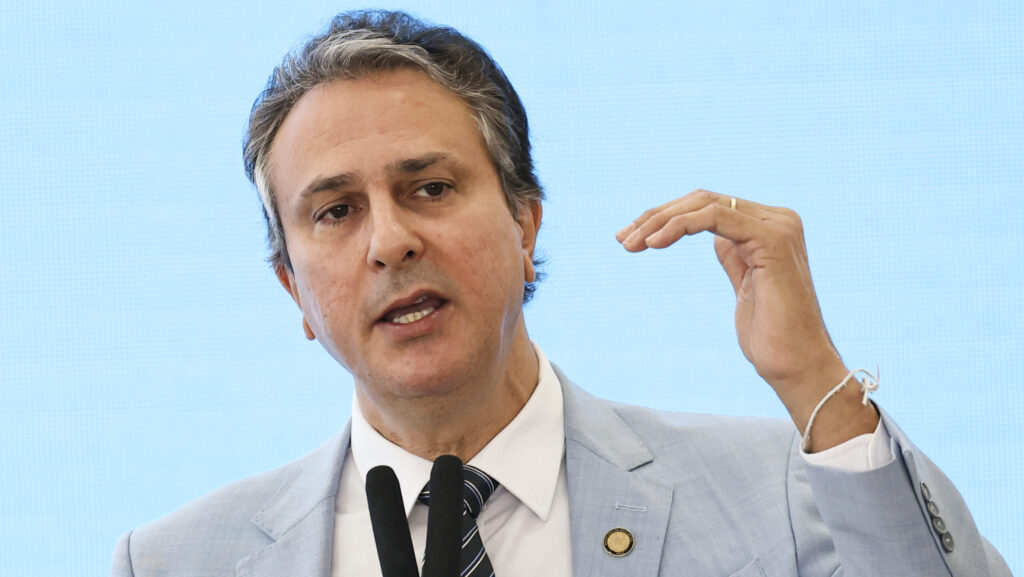 Brasília (DF), 10/06/2024 - O ministro da Educação, Camilo Santana, durante reunião com reitores de universidades federais e de institutos federais de ensino, no Palácio do Planalto. (Foto: Marcelo Camargo/Agência Brasil)