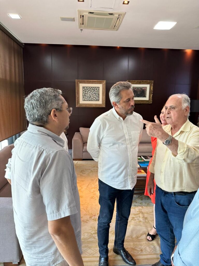 PT confirma apoio a Roberto Pessoa para a reeleição em Maracanaú