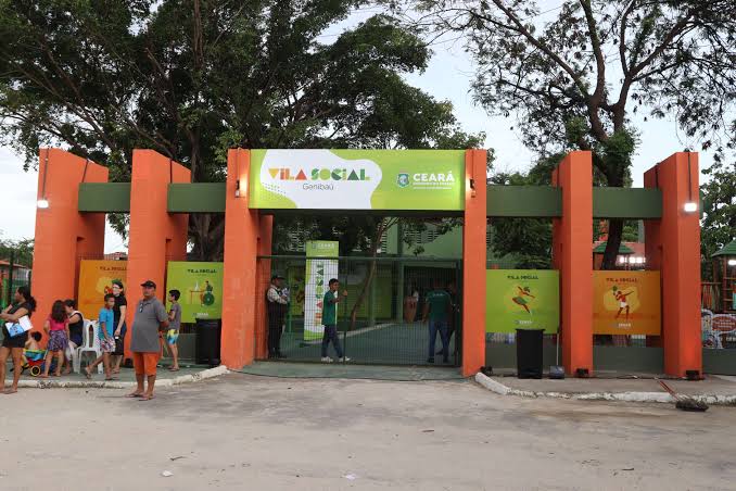 Governo do Ceará inaugura Vila Social Canindezinho 