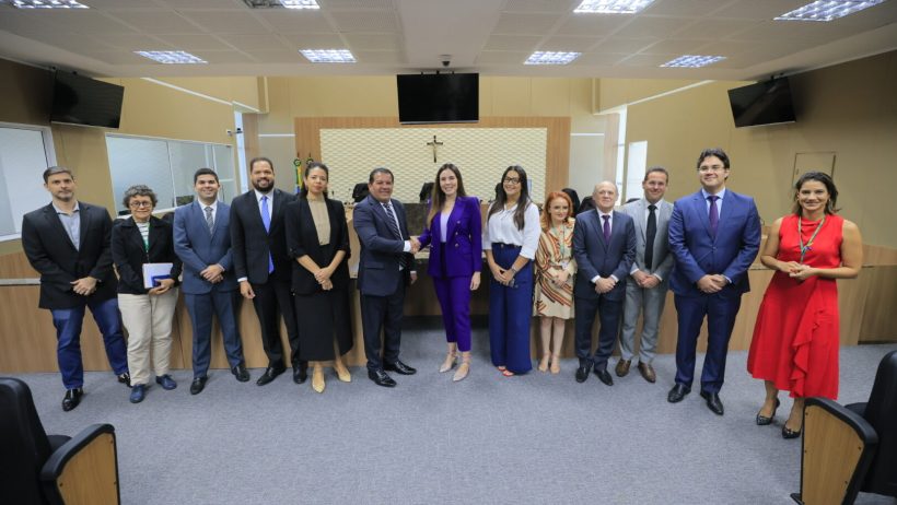 TRE-CE e Secretaria das Mulheres lançam comissão de prevenção à violência política de gênero