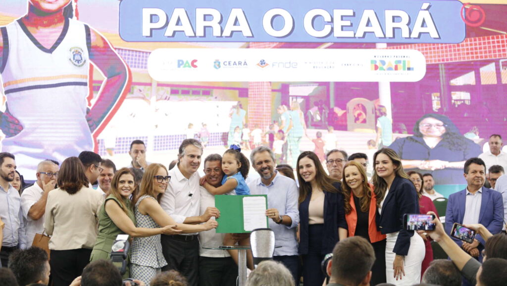 (Foto: Tiago Stille/Governo do Ceará)