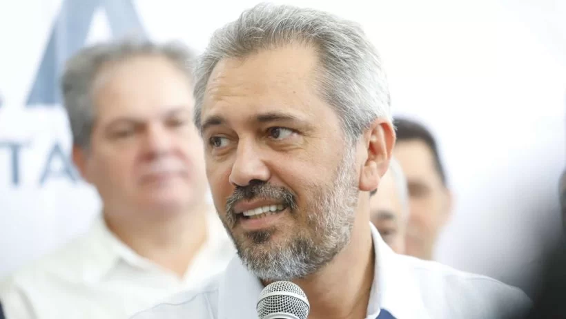 Elmano agradece bancada federal por envio emendas para tratamento do câncer