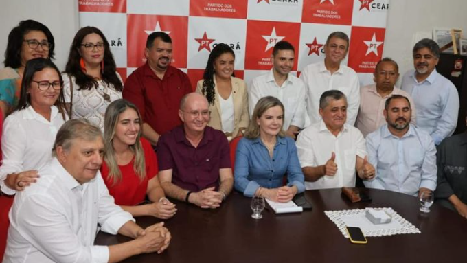 Gleisi Hoffmann diz que Fortaleza é prioridade para o PT nas eleições