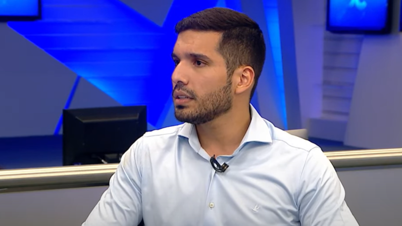 André Fernandes denuncia “deepfake” distribuídos pelo WhatsApp