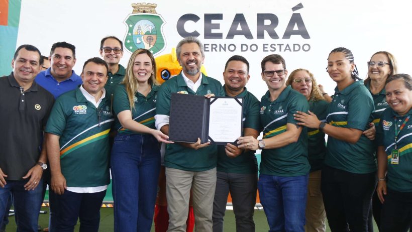 Governador Elmano convoca 240 profissionais do Projeto Esporte em 3 Tempos