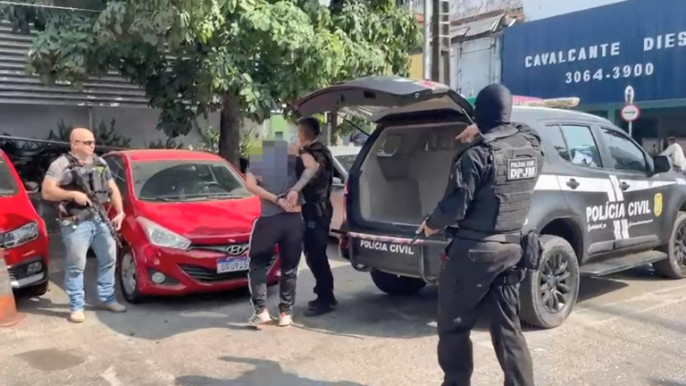 Dupla é presa por tentativa de sequestro em Fortaleza