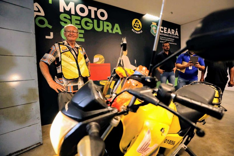 Estado inicia cadastro de entregadores de aplicativo e mototaxistas no programa Moto Segura CE