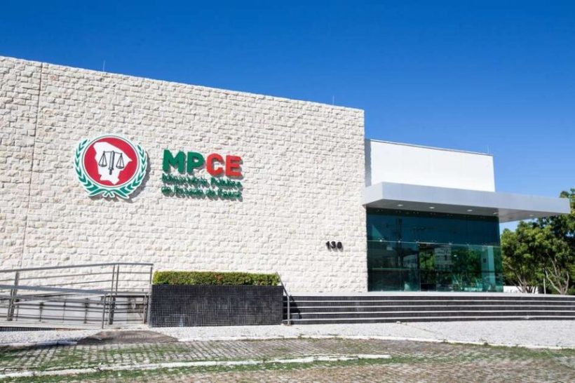 MPCE cobra emissão de certidão de óbito em Bela Cruz em dias corridos
