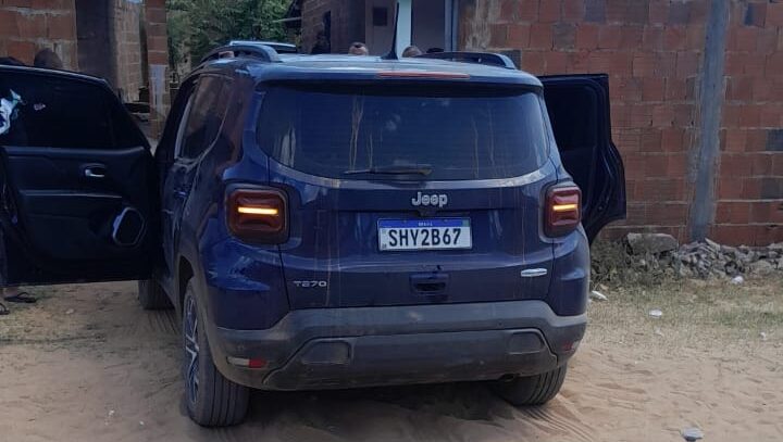 Homem com passagens pela polícia é assassinado na porta de casa em Ocara