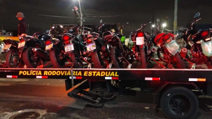 “Rolezinho” termina em acidente com várias  motos apreendidas