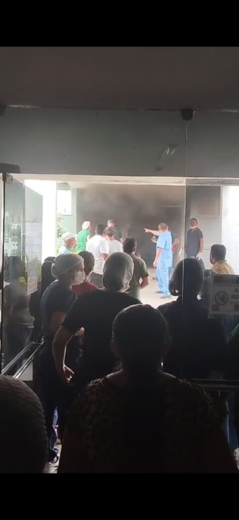 Incêndio atinge Gonzaguinha de Maranguape e pacientes são removidos