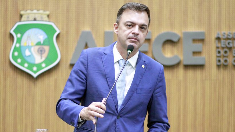 Fernando Santana declara apoio à candidatura de Romeu Aldigueri à presidência da Alece