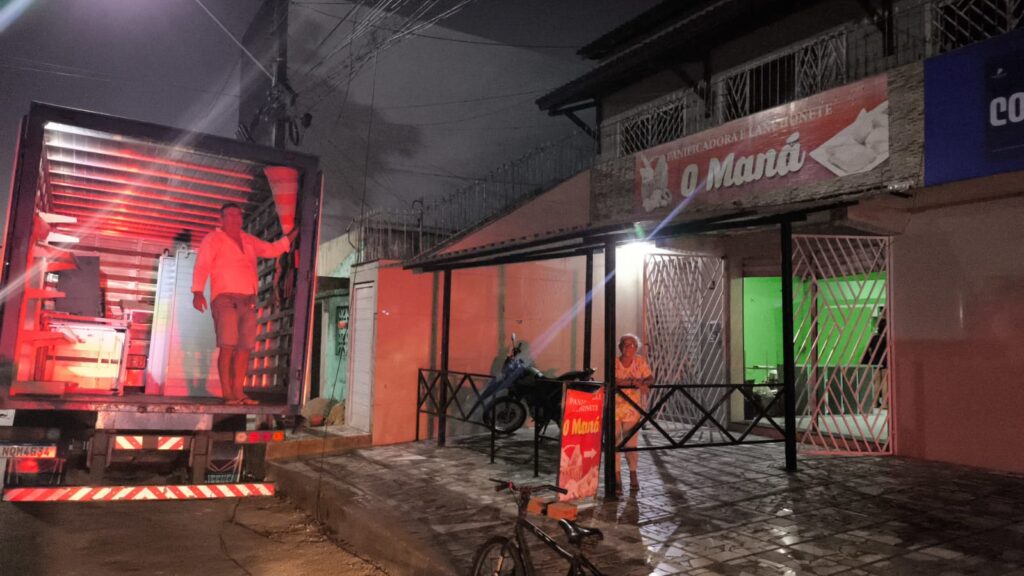 Facção expulsa comerciante por não pagar pedágio