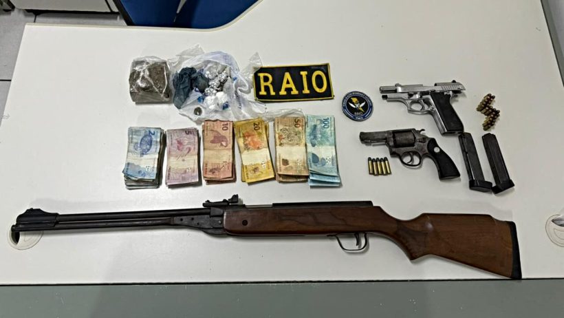 Mulher é presa por suspeita de utilizar comércio para vender drogas em Sobral