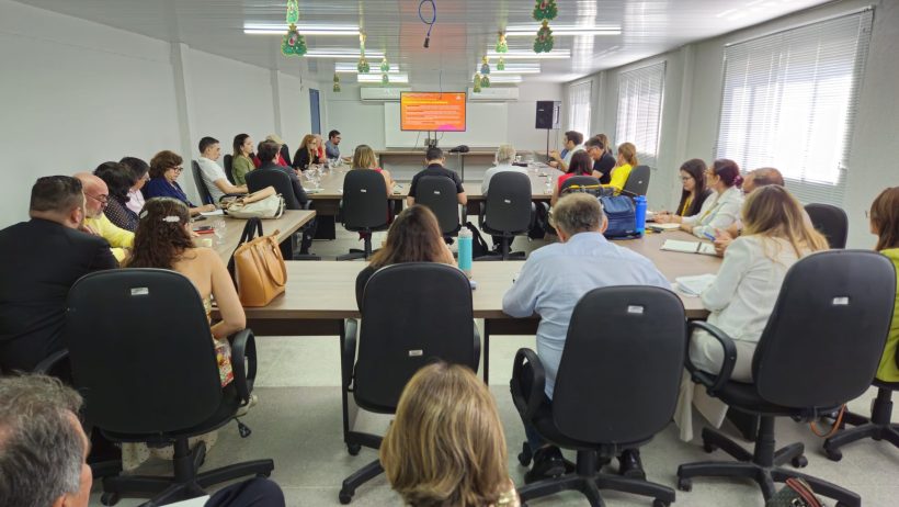Equipes de transição da Prefeitura de Fortaleza se reúnem com secretarias pelo segundo dia
